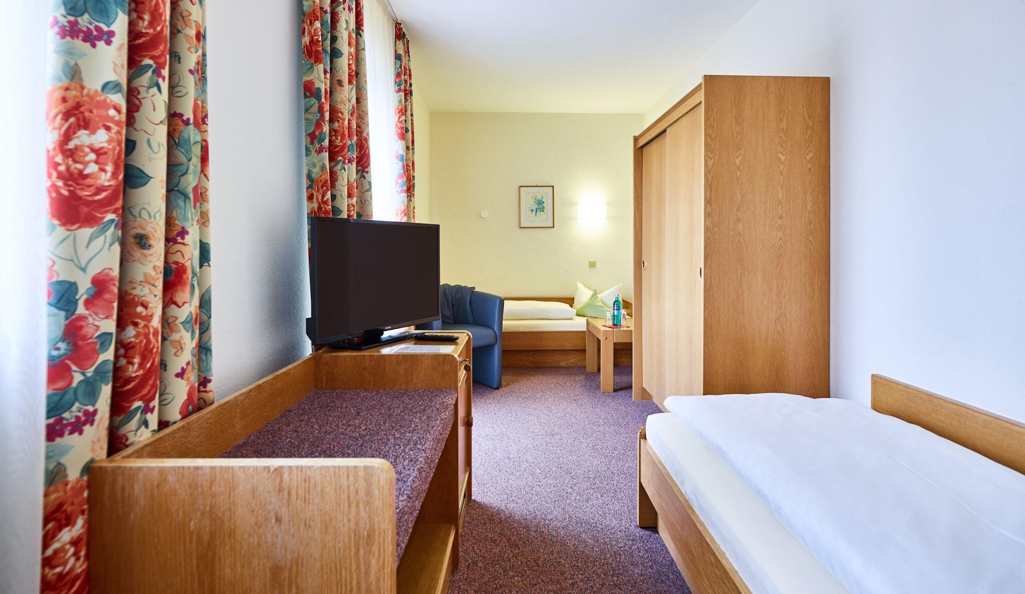Hotel Merian Rothenburg Ротенбург об дер Таубер Екстериор снимка
