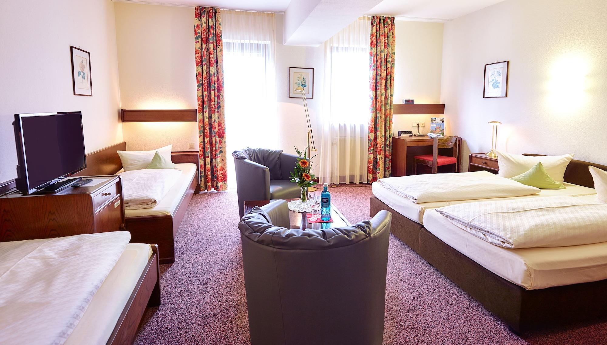 Hotel Merian Rothenburg Ротенбург об дер Таубер Екстериор снимка