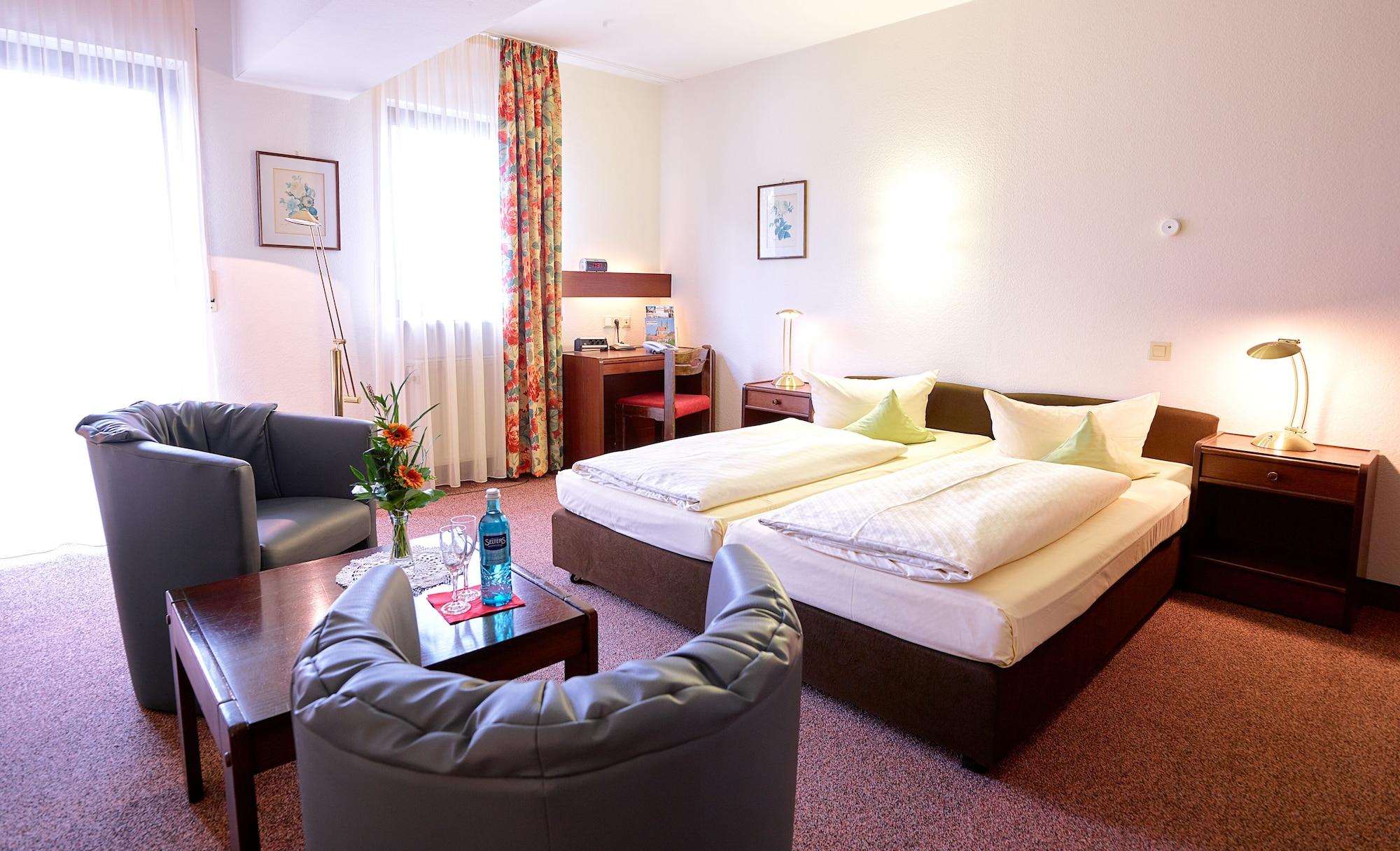 Hotel Merian Rothenburg Ротенбург об дер Таубер Екстериор снимка