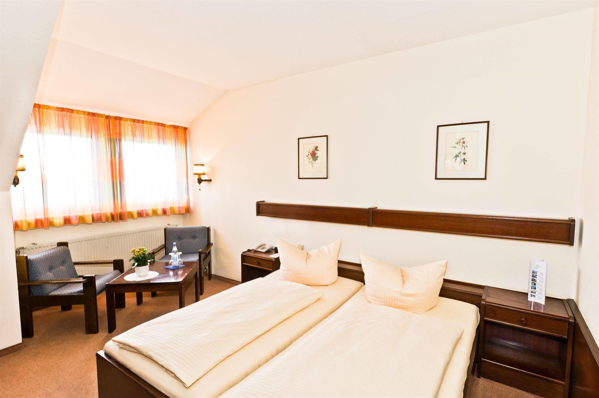 Hotel Merian Rothenburg Ротенбург об дер Таубер Екстериор снимка